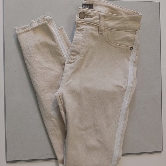 DL1961 | Florence Cropped Jeans - Picture 2 of 12